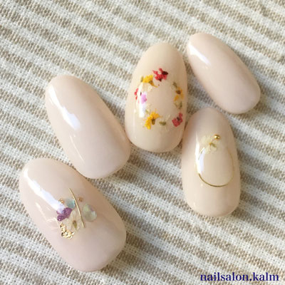 デザインコレクション ネイルサロンkalm 千駄木