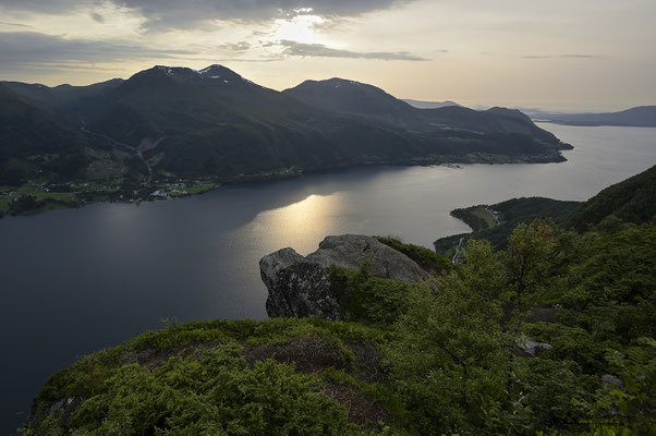 Dalsfjord vom Gipfel des Galten