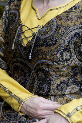 Mittelalterkleid, Robe, Mittelalter Gewandungen, Hochmittelalterliche Gewänder, Hochadel Houppelande