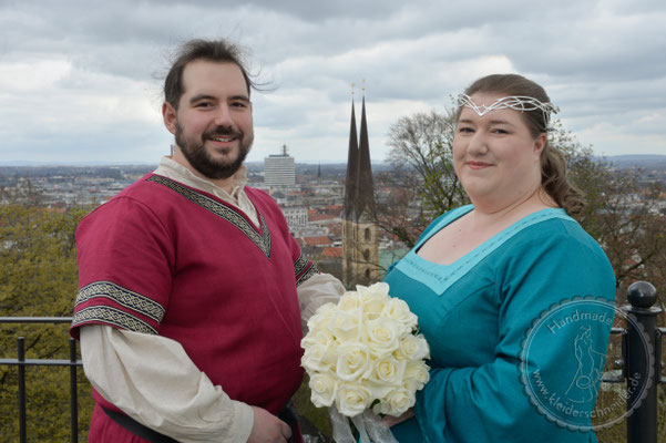 Mittelalter Hochzeit Gewandung