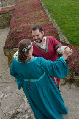 Mittelalter Hochzeit Gewandung