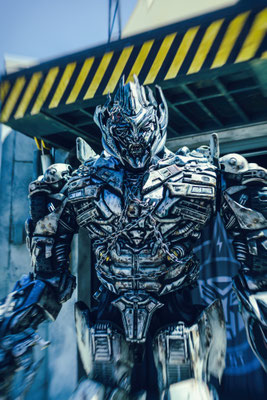 Megatron - (Decepticons) - Transformers