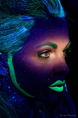 UV Colours - Special MakeUp shooting