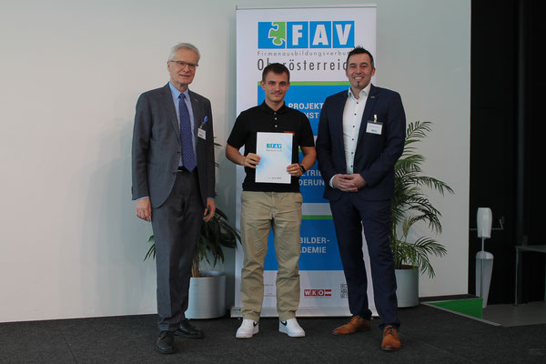Gratulation zur Auszeichnung