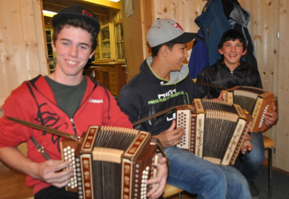 mit Ländlermusik
