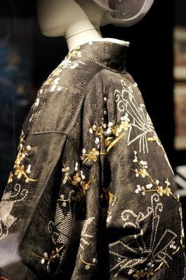 Uchikake (sur-kimono)