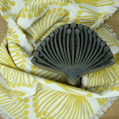 ⁠Blockprint Bandana aus Bio-Baumwolle mit umweltfreundlichen zertifizierten Druck Farben