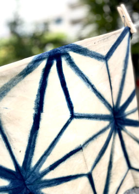 Shibori Technik und Indigo färben. Wir machen blau im Kurs in Wädenswil Schweiz