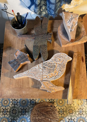 Werkstatt für traditionelle Blockprint-Druckstöcke und Holzstempel-Schnitzerei in Wädenswil