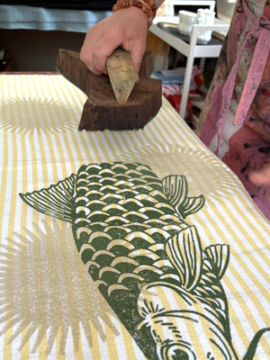 Fischstempel: Blockprint Druckkurs für alle, die traditionelle Textilkunst entdecken möchten