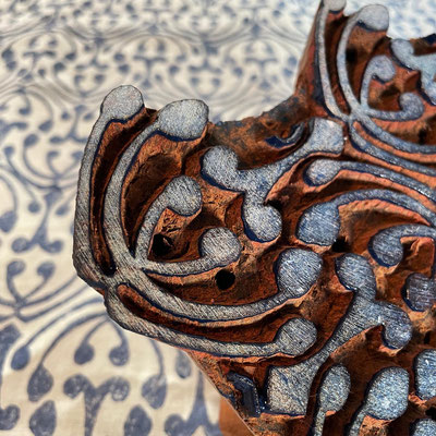 In der Schweiz entworfene Blockprint Stoffe, in Indien bedruckt