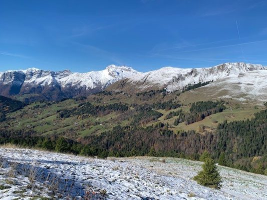 Massif de la Tournette et Montagne de Sulens