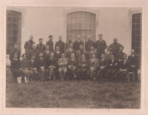  1927  Dirigenti e personale Bossi Cameri