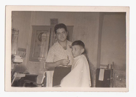 foto interno salone Parrucchiere Roatta inizio attivita' nel 1942 a soli 10 anni
