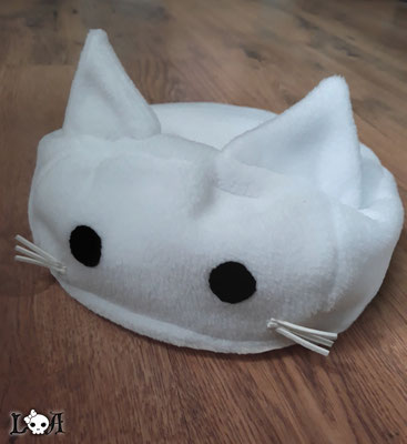 Kawaii Kitty Hat in White