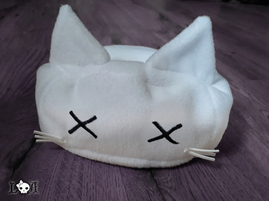 Creepy Cute Kitty Hat in White