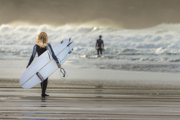 Surfing in Newquay - Cornwalls - Copyright Mick Blakey