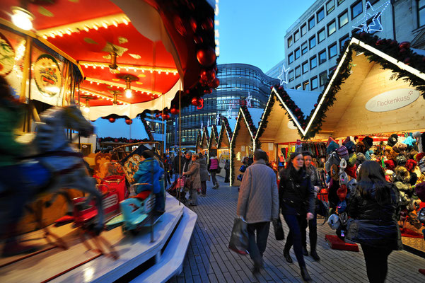 Christmas Market Dusseldorf Copyright Visit Duesseldorf