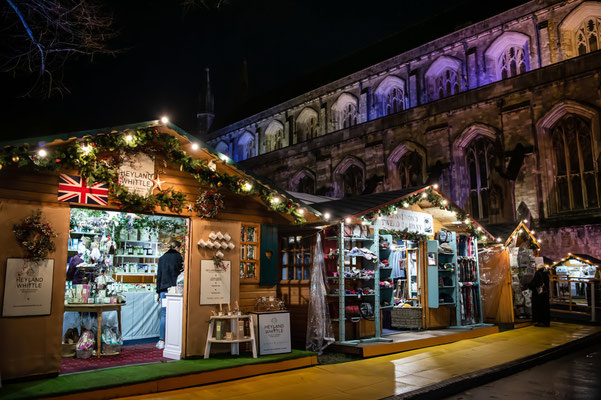 Winchester Cathedral Christmas Market - Copyright winchester-cathedral.org.uk