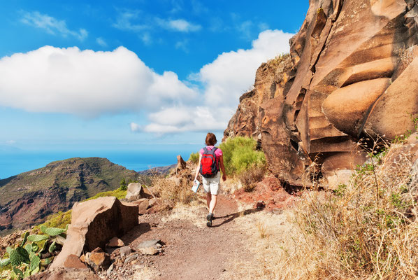 Tenerife - hiker - copyright Kevin Eaves