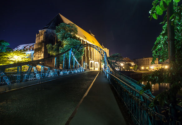 Tumski Bridge Wroclaw - Copyright VisitWroclaw.eu - Instagram User - European Best Destinations