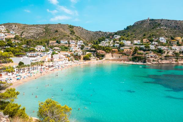 Calpe European Best Destinations - Best Destinations to visit in Spain - Moreira beach copyright Nicole Kwiatkowski