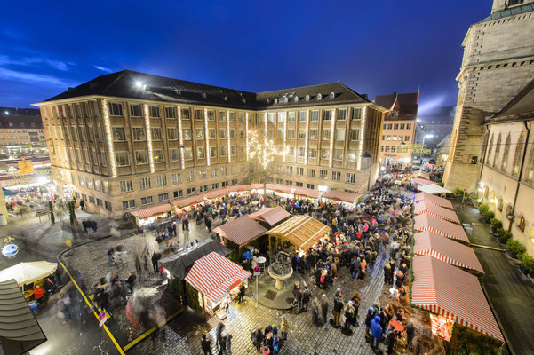 Nuremberg Christmas Market Copyright Uwe Niklas