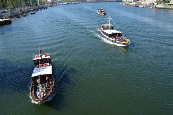 The traditionnal Rabelos boats on the Douro river, Porto, Portugal © European Best Destinations