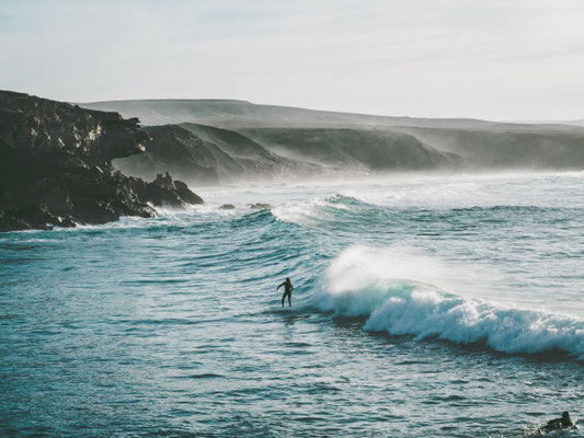 Fuerteventura surf copyright Ariane Hoehne