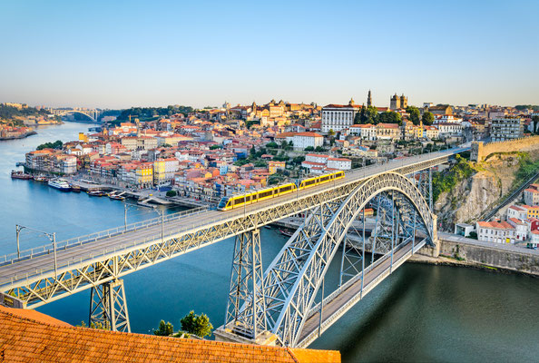 Porto and its famous bridge - Copyright Mapics
