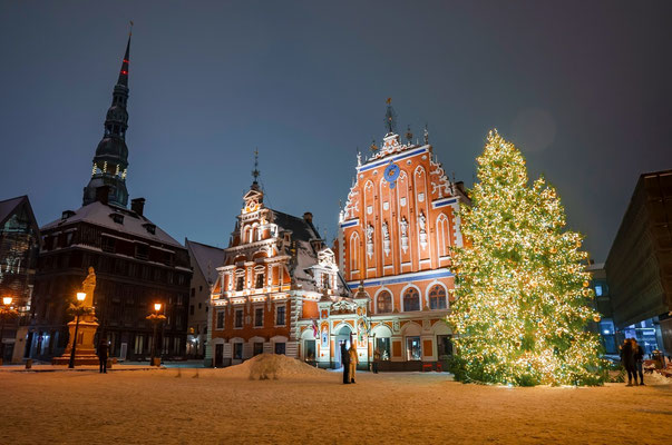 Best Christmas Markets in Europe - Riga Christmas Market - Copyright Shutterstock Editorial Pandora Pictures