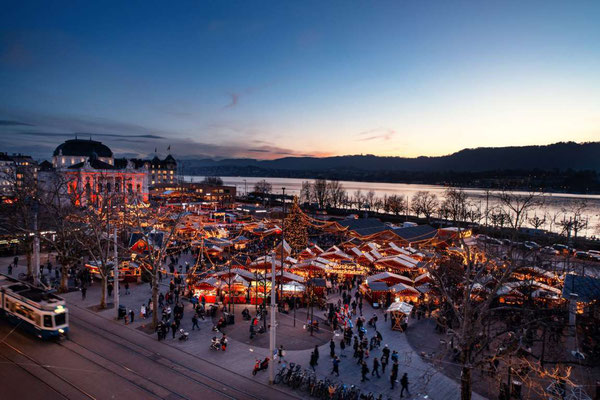 Zurich Christmas Market - zürich wienachtsdorf Copyright Zurich Tourismus