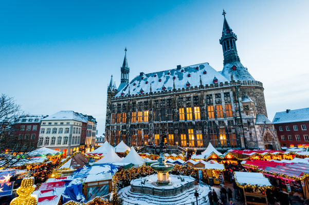 Aachen Christmas Market, Germany - Copyright yotily