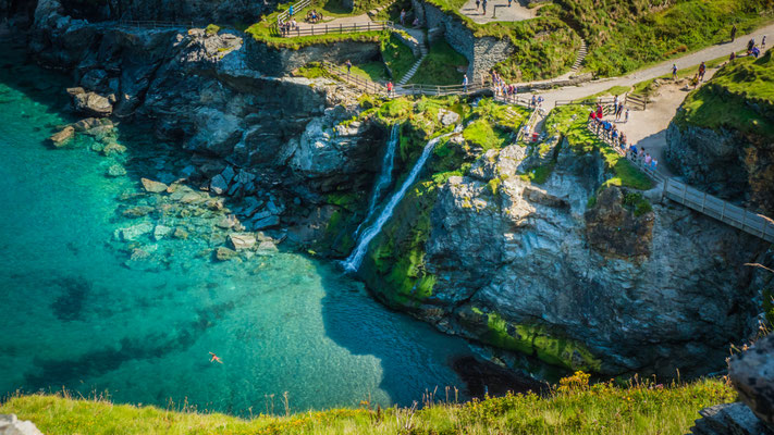 Tintagel copyright Editorial Shutterstock Vivvi Smak