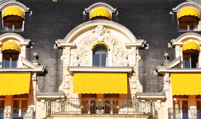 Balcony of a luxury hotel in Montreux Copyright Alexander Chaikin