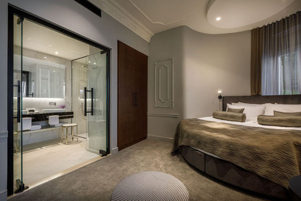 Best Hotel Suites in Europe - Hotel Ambasador
