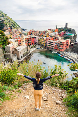 Cinque Terre - European Best Destinations - Cinque Terre young lady - Copyright fischers