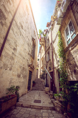 Narrow streets of Dubrovnik, Croatia - Copyright Ajan Alen