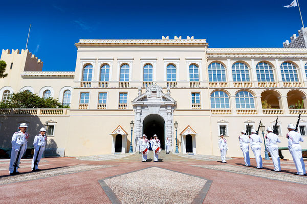 Monaco European Best Destinations - Prince Palace and Riflemen ©BVergely