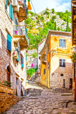 Colorful streets of Kotor copyright Roman Sigaev