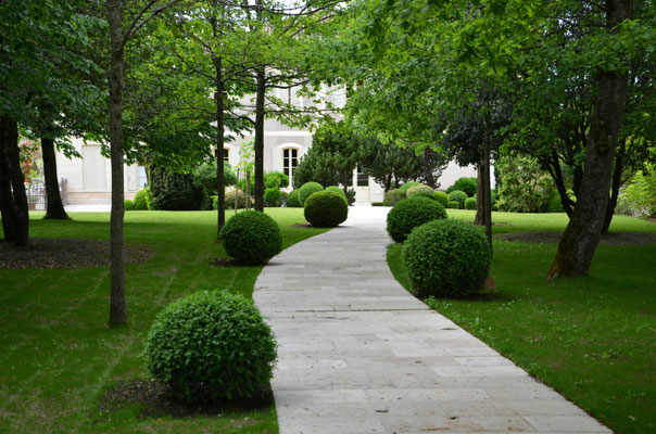 Château-Troplong-Mondot