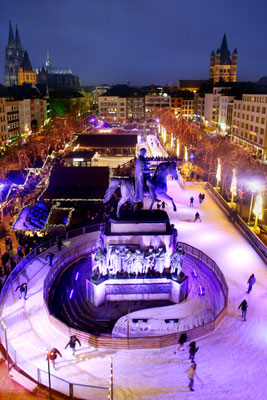 Cologne European Best Destinations -  Heinzels-Wintermärchen_Eislaufbahn©Heimat der Heinzel Thilo Schmülgen 