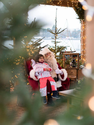 Geneva Christmas Market - Noel Au Quai Copyright Coline Amos Geneva Tourism