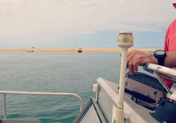 Oyster-farm-Arcachon