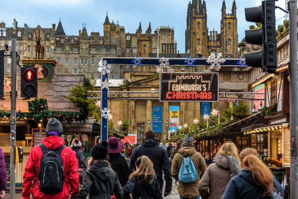 Edinburgh Christmas market - Copyright Roberto La Rosa