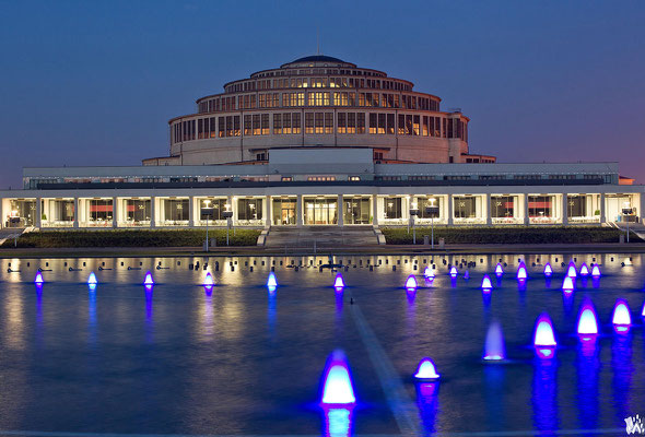 Wroclaw Multimedia Fountain - Copyright Visit Wroclaw.eu - European Best Destinations