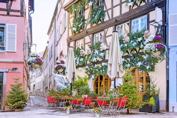 Facade of traditional house decorated for Christmas in Strasbourg - By MarinaDa