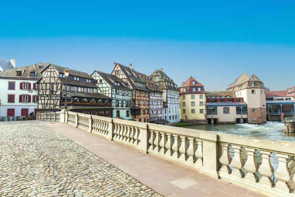 Strasbourg, bridge Ponts St. Martin with old half timbered houses Copyright  Jorg Hackemann