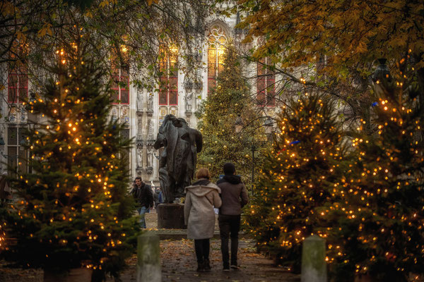 Best Christmas Markets in Europe - Bruges Christmas Market Copyright © Jan Darthet - Toerisme Brugge - European Best Destinations 