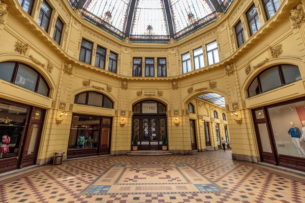 The Octogon in Zagreb, Zagreb's first covered pedestrian crossing with a central glass dome and stained glass - Copyright Dario Vuksanovic / Shutterstock.com